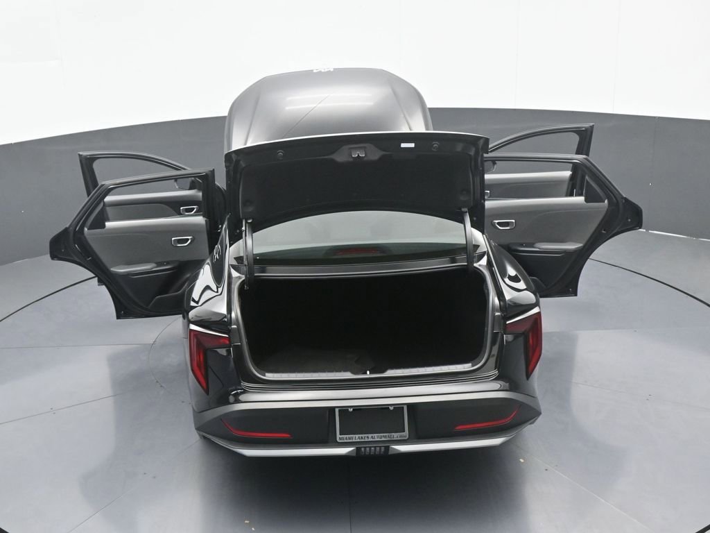 Used 2025 Kia K4 LX image 68