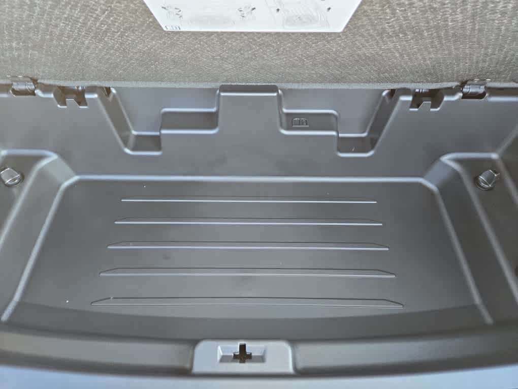 New 2026 Chevrolet Traverse RS FWD image 36