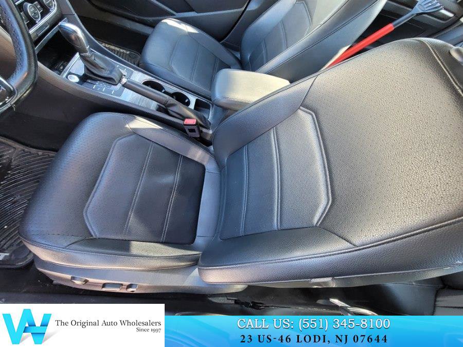 Used 2017 Volkswagen Passat 1.8T SE image 10