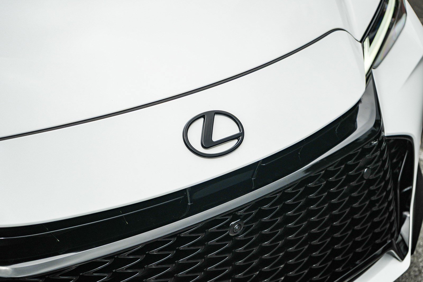 New 2026 Lexus IS 350 F Sport RWD image 9