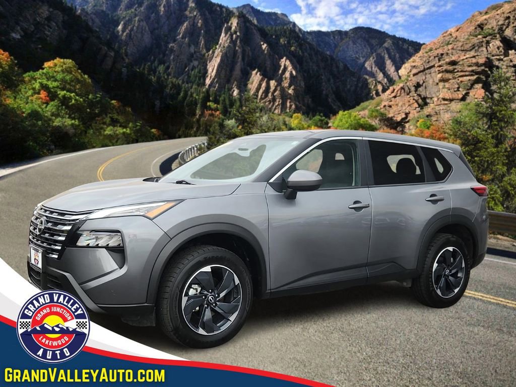 Used 2024 Nissan Rogue SV