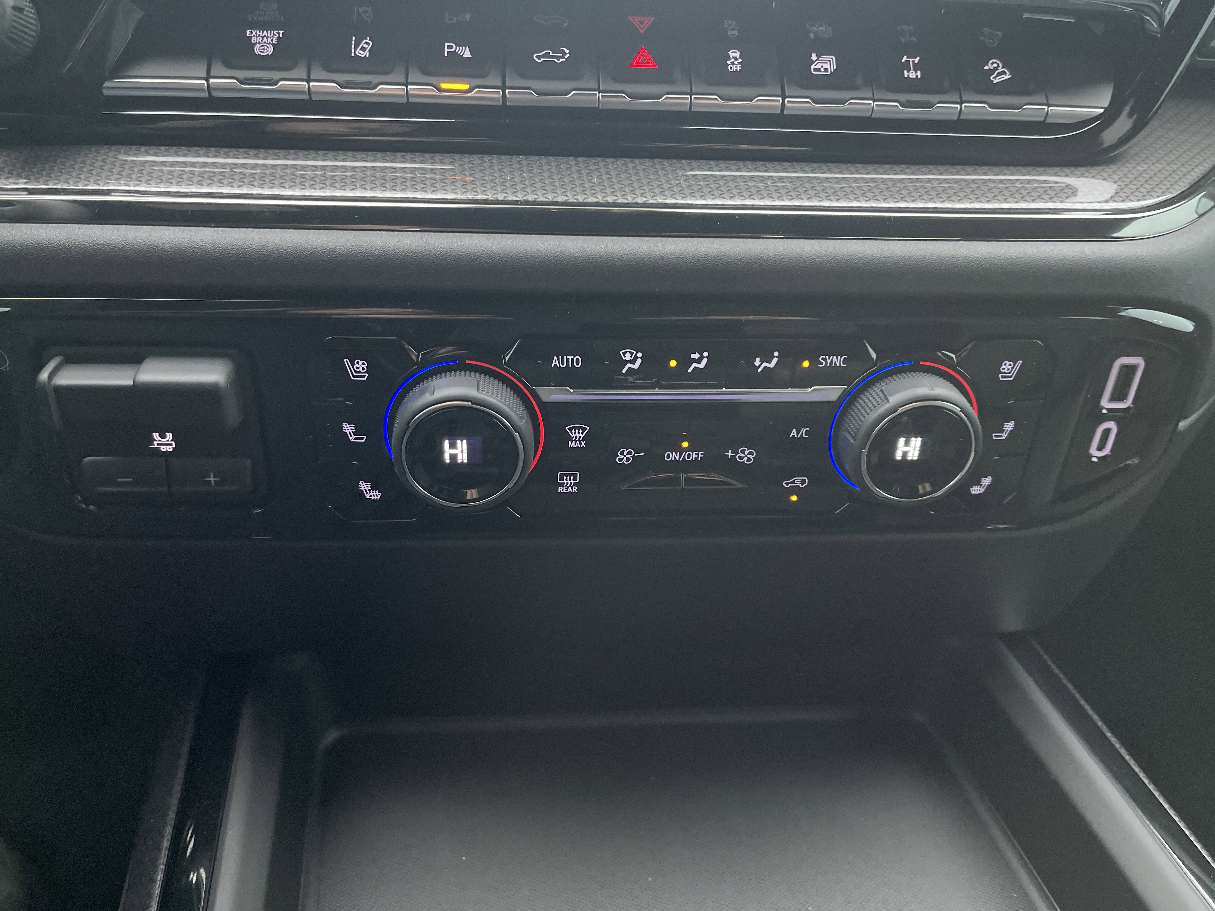 New 2026 Chevrolet Silverado 2500 ZR2 image 27