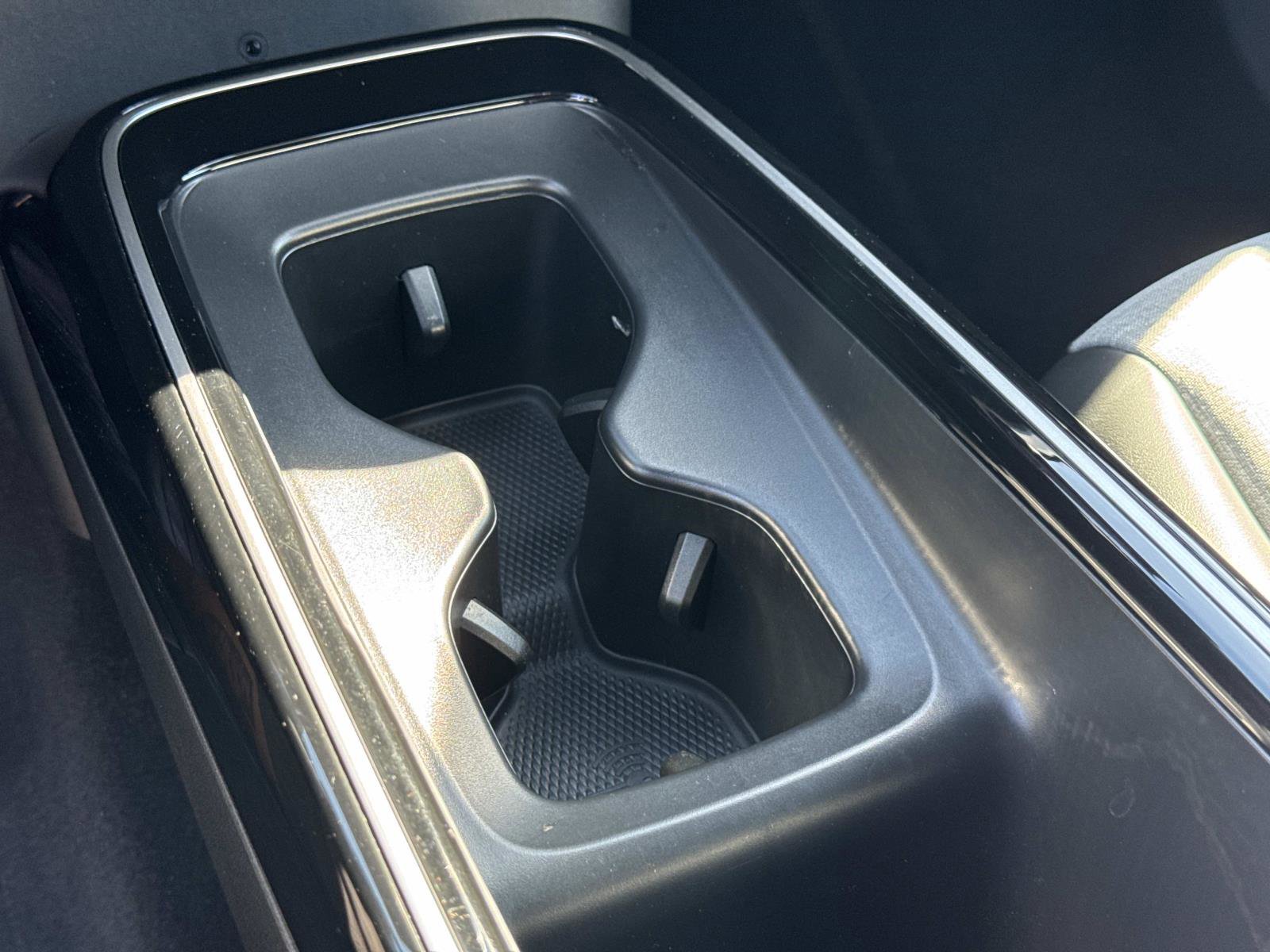 Certified 2025 Volkswagen ID.4 Pro image 25