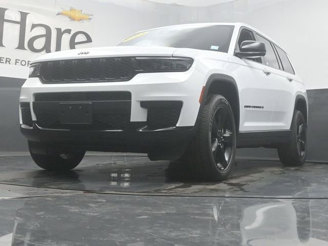 Used 2023 Jeep Grand Cherokee L Laredo AWD/4WD image 4