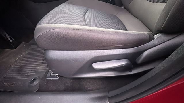 Used 2024 Toyota RAV4 LE image 26