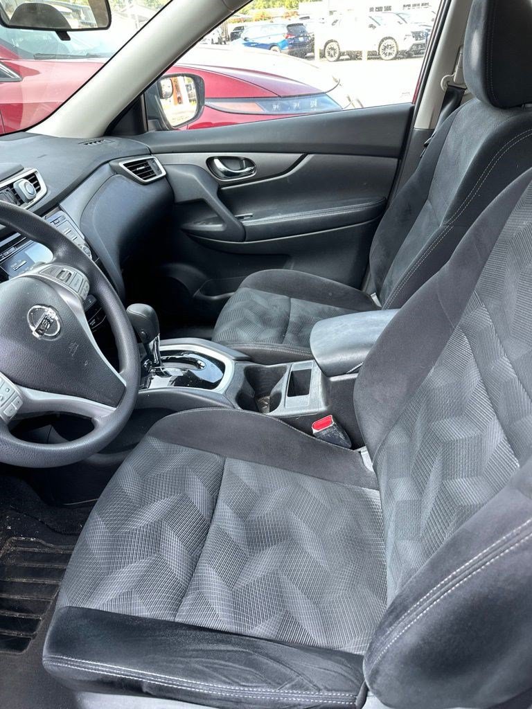 Used 2014 Nissan Rogue S AWD/4WD image 5