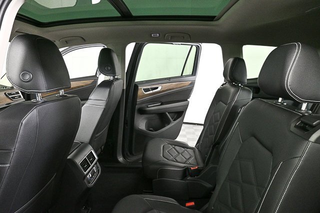 New 2026 Volkswagen Atlas SE image 20