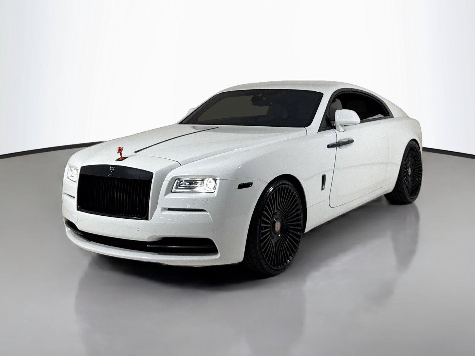 Used 2016 Rolls-Royce Wraith RWD image 39