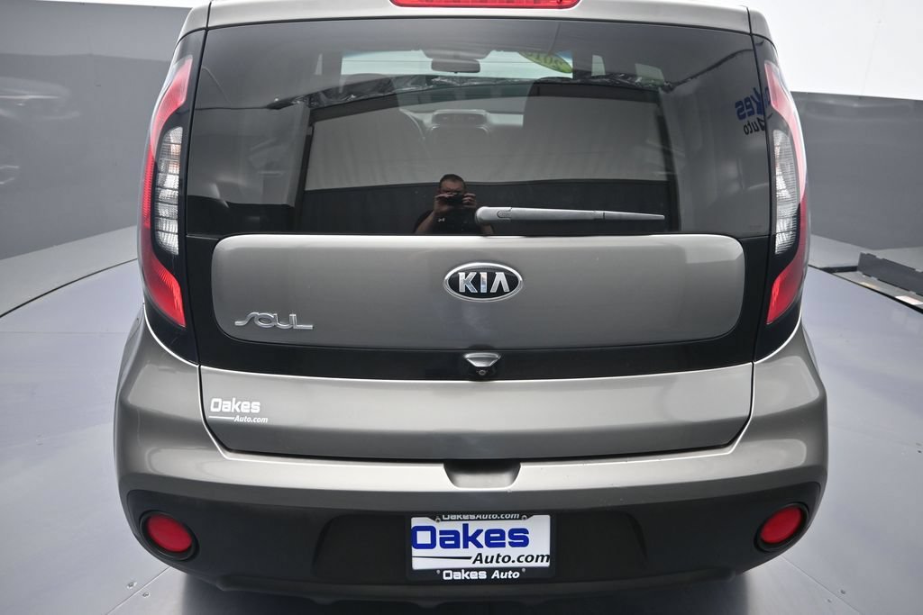 Used 2018 Kia Soul w/ Convenience Package FWD image 26