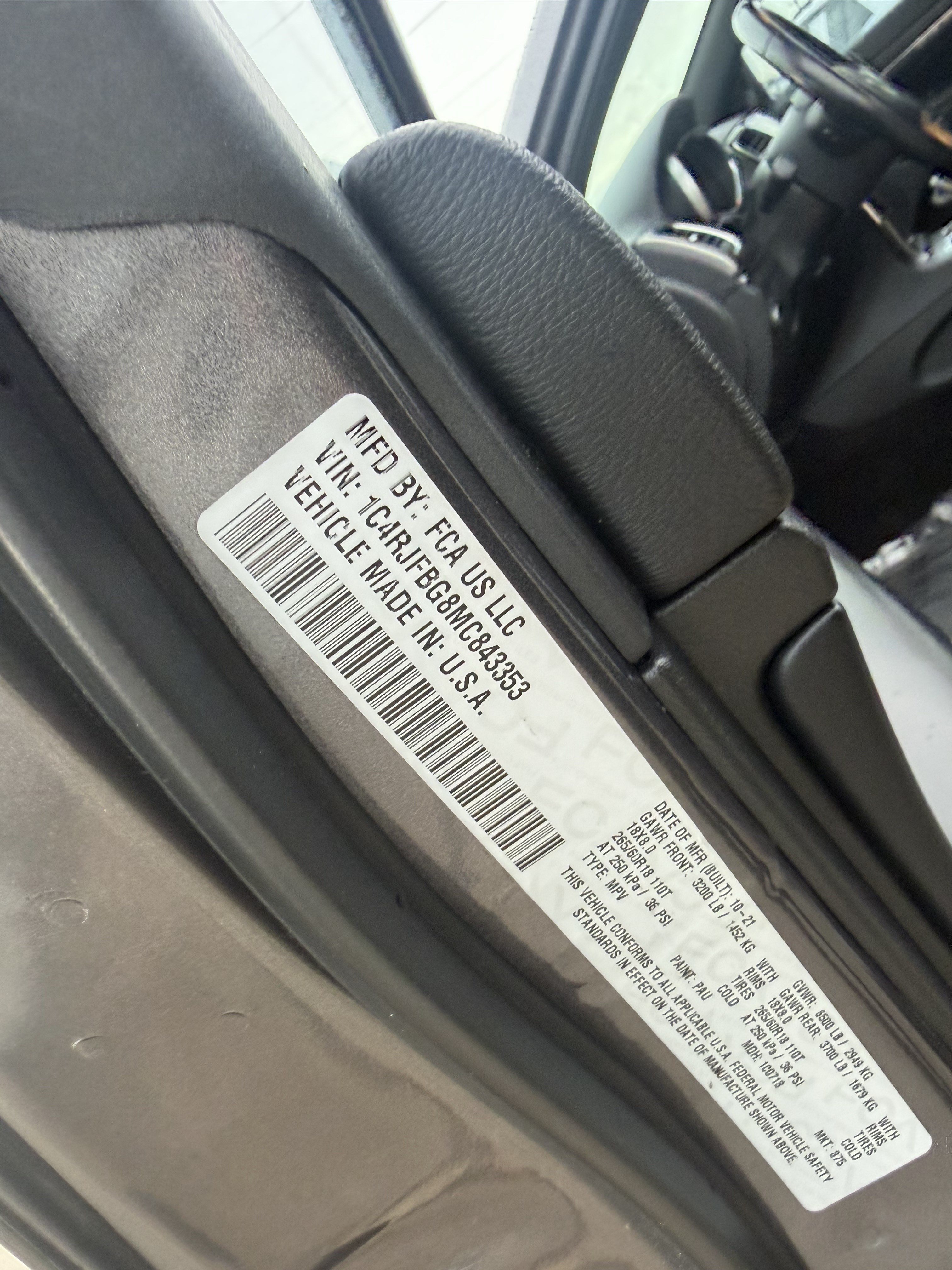 Used 2021 Jeep Grand Cherokee Limited AWD/4WD image 31