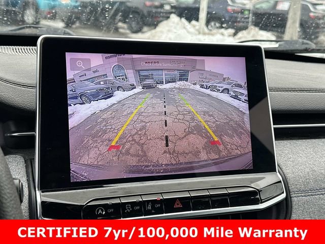 Used 2024 Jeep Compass Sport image 23