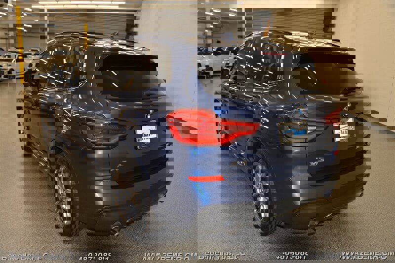 Used 2021 BMW X3 sDrive30i w/ M Sport Package image 11