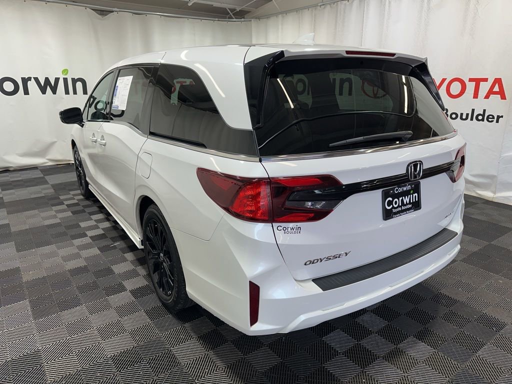 Used 2025 Honda Odyssey Sport-L image 5