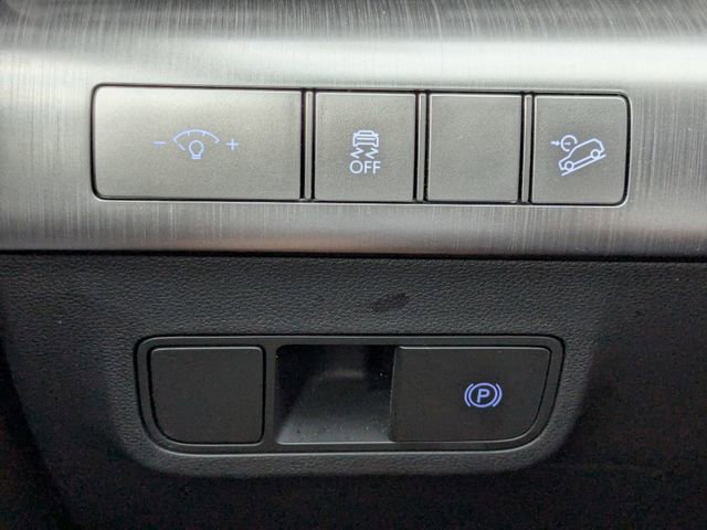 Used 2024 Hyundai Kona SEL image 31