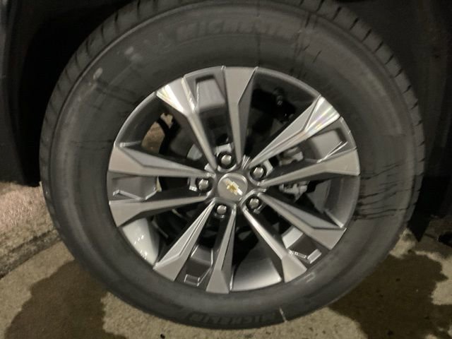 New 2026 Chevrolet Equinox LT image 13