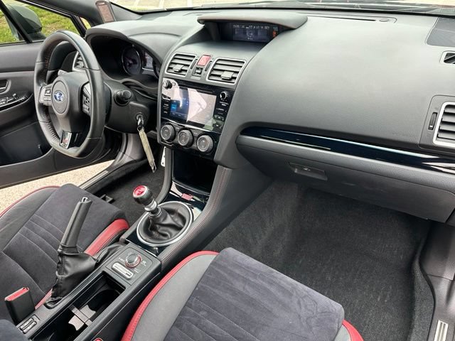 Used 2019 Subaru WRX STI AWD/4WD image 9
