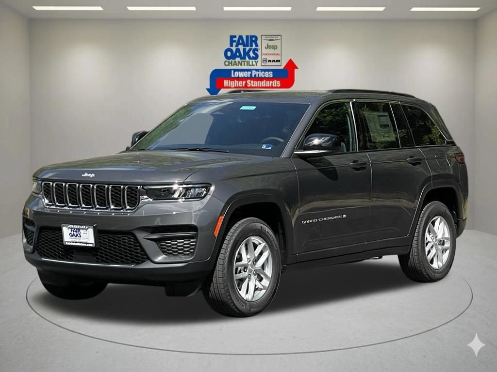 New 2026 Jeep Grand Cherokee Laredo X AWD/4WD image 2
