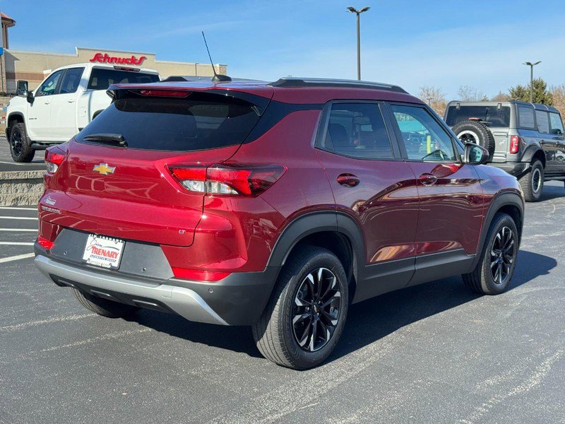 Used 2022 Chevrolet TrailBlazer LT w/ Convenience Package image 3