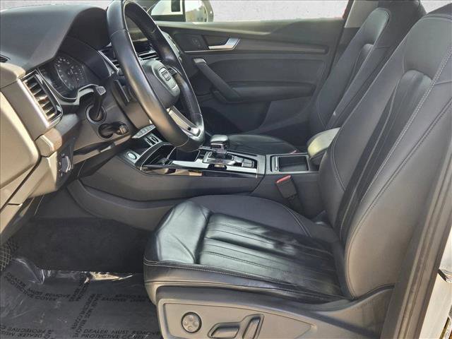 Used 2021 Audi Q5 Premium w/ Convenience Package image 17