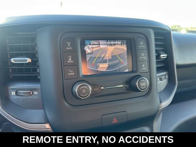 Used 2024 RAM 2500 Tradesman w/ Chrome Appearance Group AWD/4WD image 2