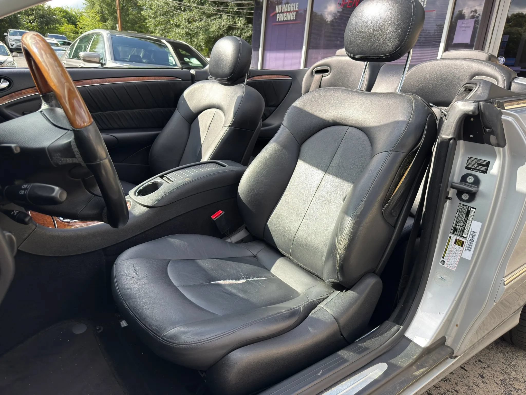 Used 2007 Mercedes-Benz CLK 350 Cabriolet image 16