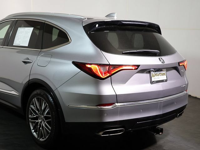 Used 2023 Acura MDX SH-AWD w/ Advance Package image 11