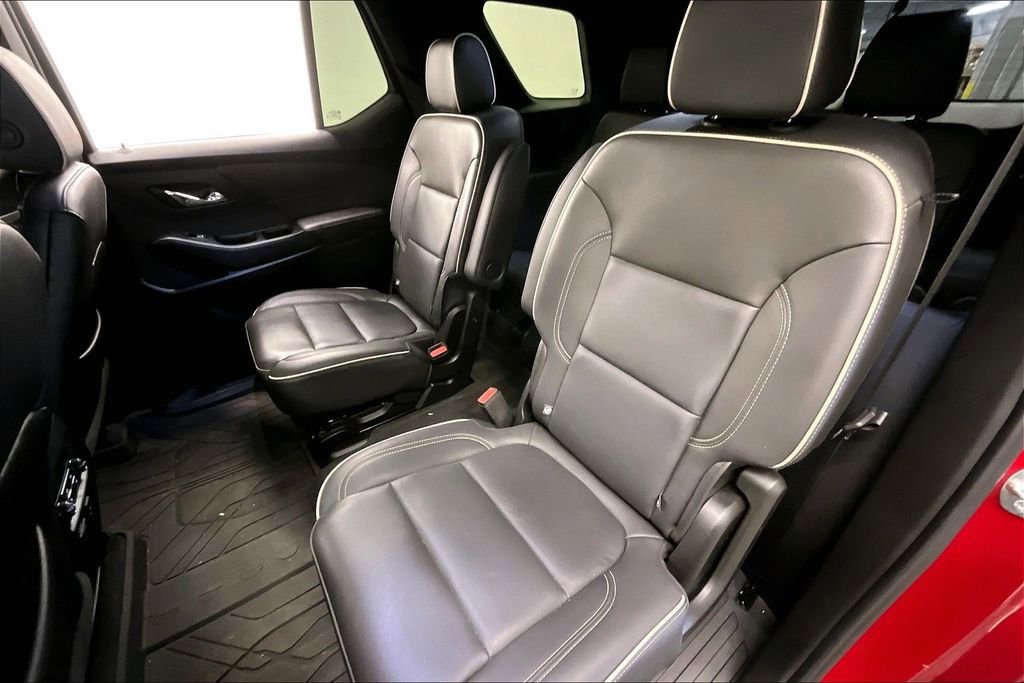 Used 2023 Chevrolet Traverse Premier AWD/4WD image 22