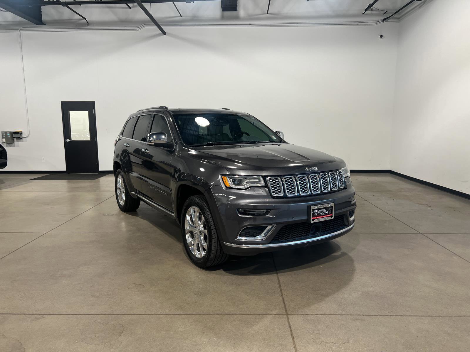 Used 2020 Jeep Grand Cherokee Summit image 1
