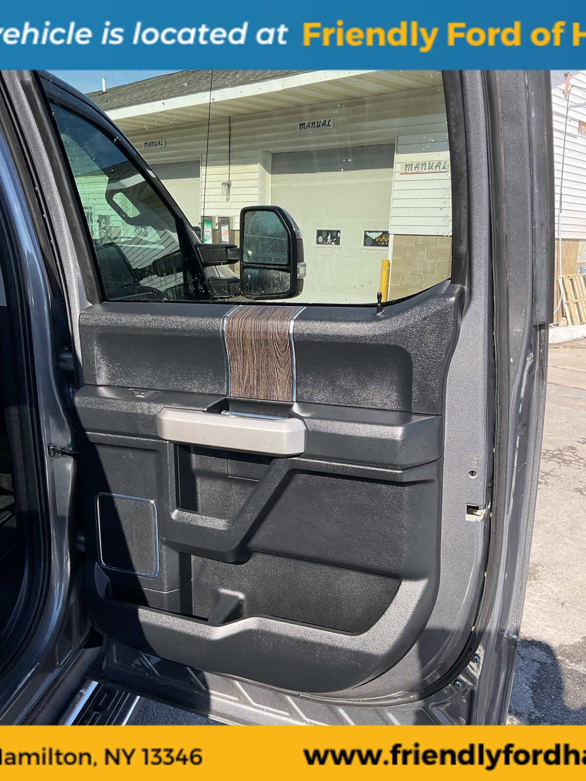 Used 2021 Ford F250 Lariat w/ Chrome Package image 46