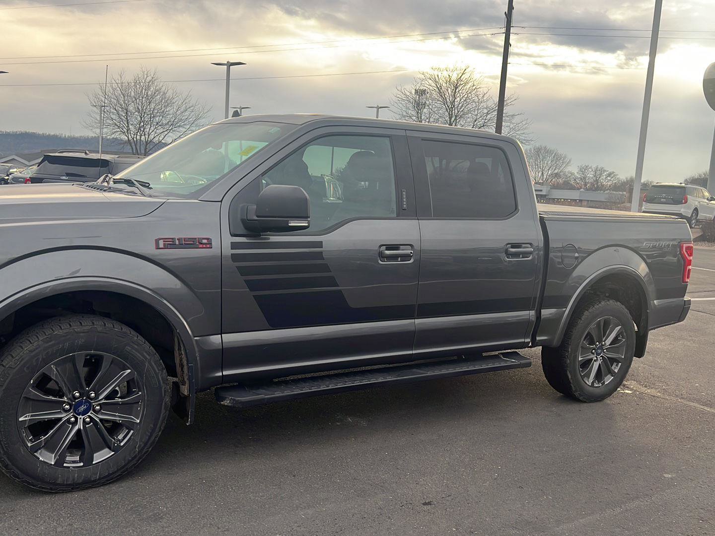 Used 2018 Ford F150 XLT w/ Equipment Group 302A Luxury image 13