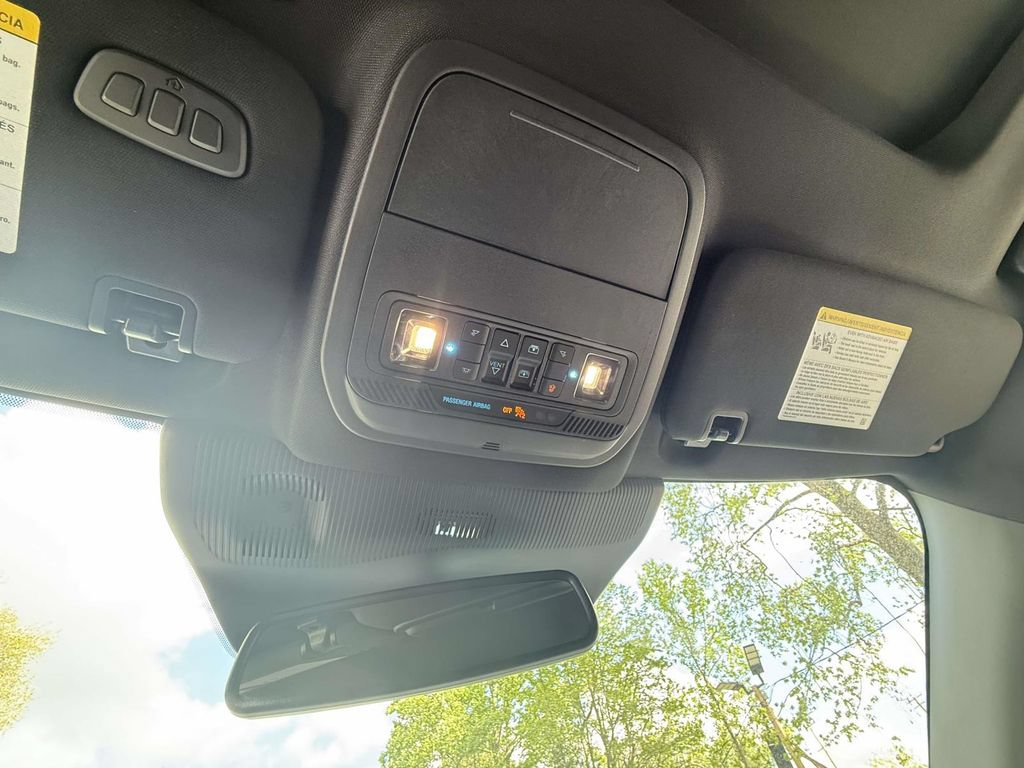 Used 2025 Ford Explorer ST w/ Sun And Sound Package AWD/4WD image 27
