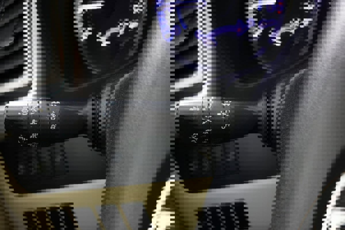 Used 2017 Toyota Highlander Plus image 25