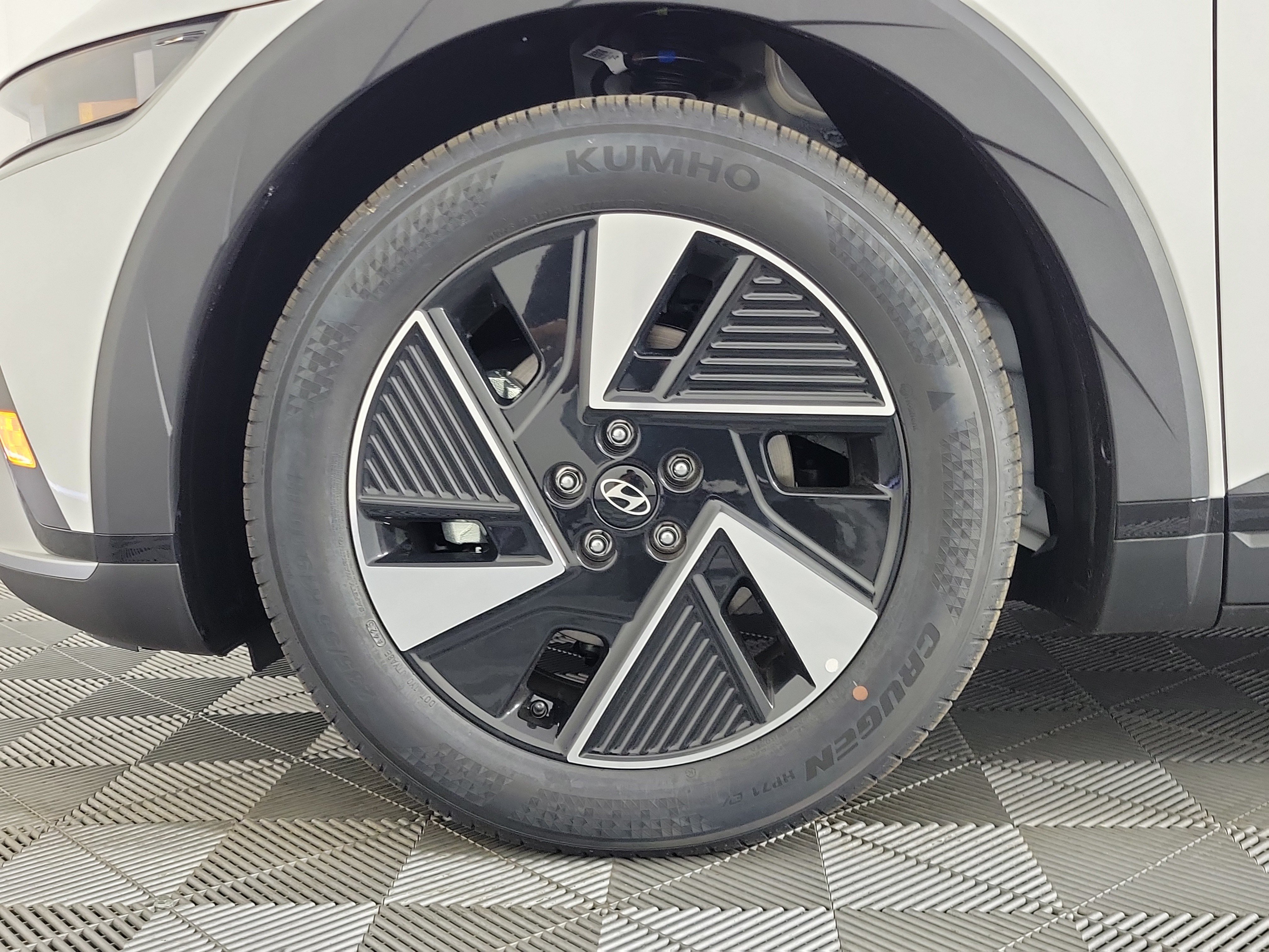 New 2026 Hyundai Ioniq 5 SE AWD/4WD image 35