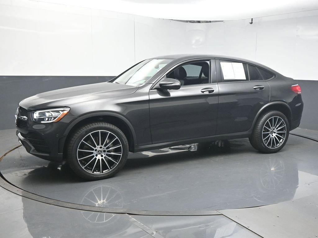 Used 2023 Mercedes-Benz GLC 300 4MATIC Coupe image 5