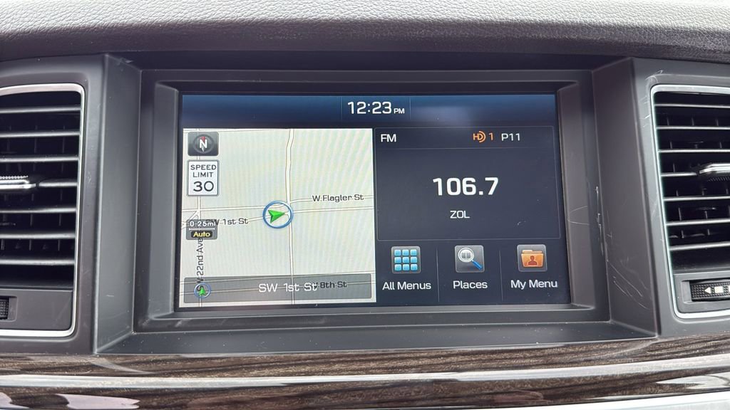 Used 2016 Hyundai Genesis 3.8 RWD image 25