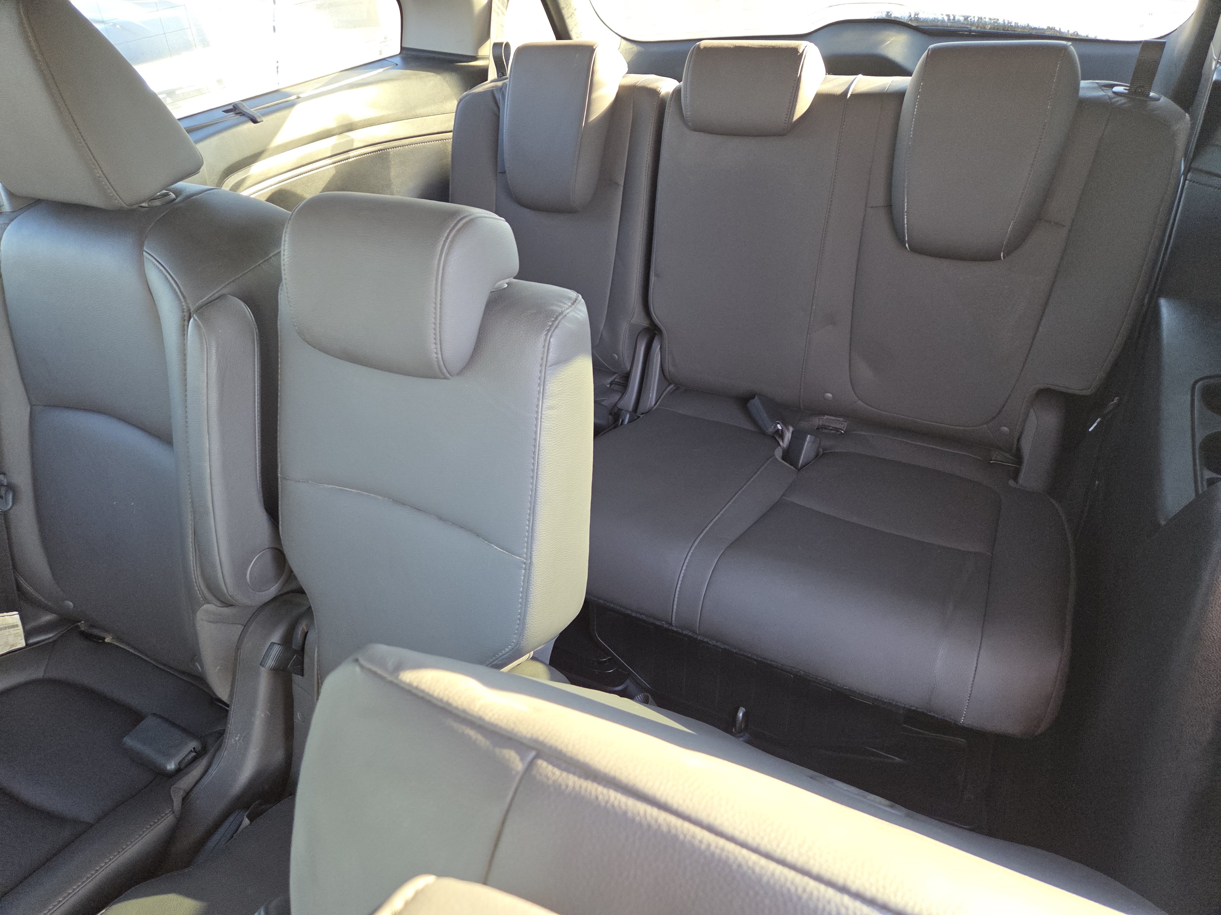 Used 2018 Honda Odyssey Touring image 17