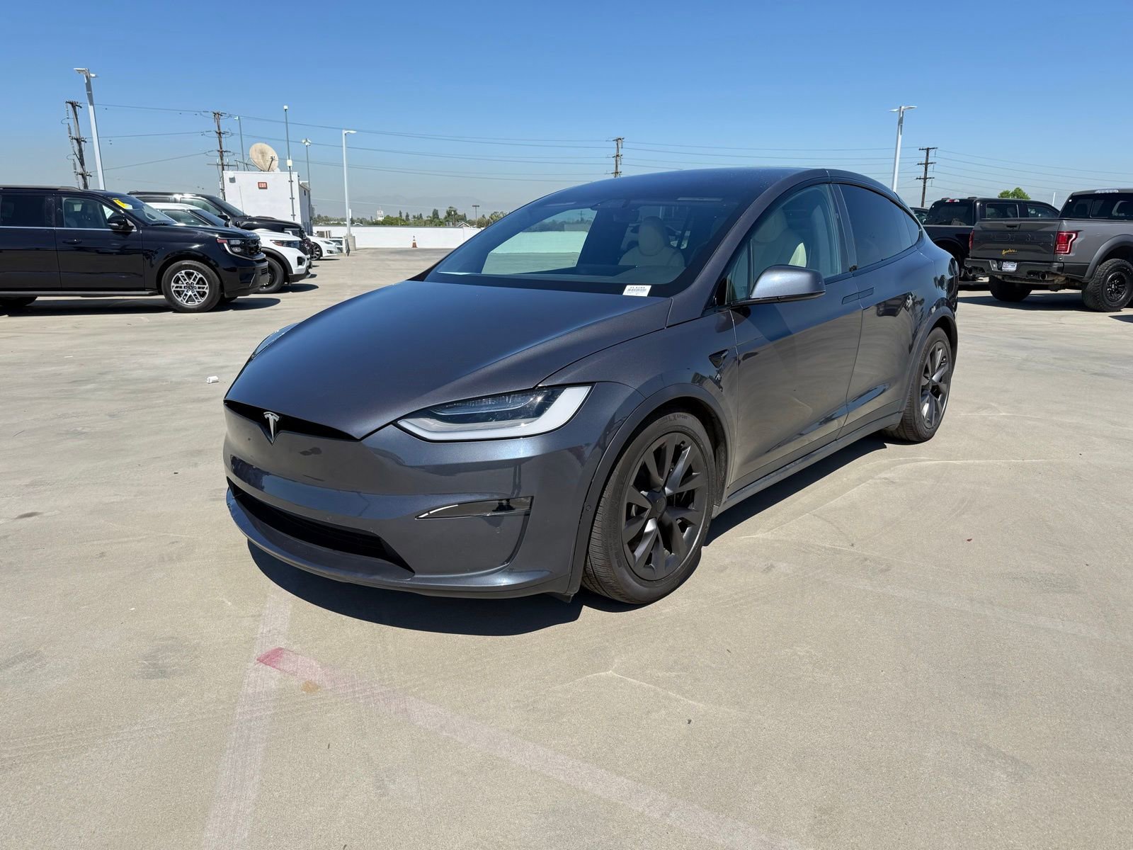 Used 2022 Tesla Model X AWD/4WD image 1