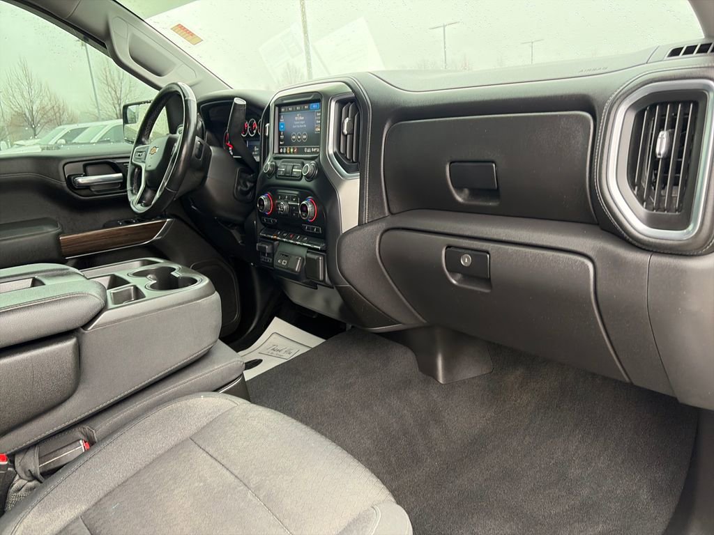 Used 2020 Chevrolet Silverado 1500 LT w/ All-Star Edition image 12