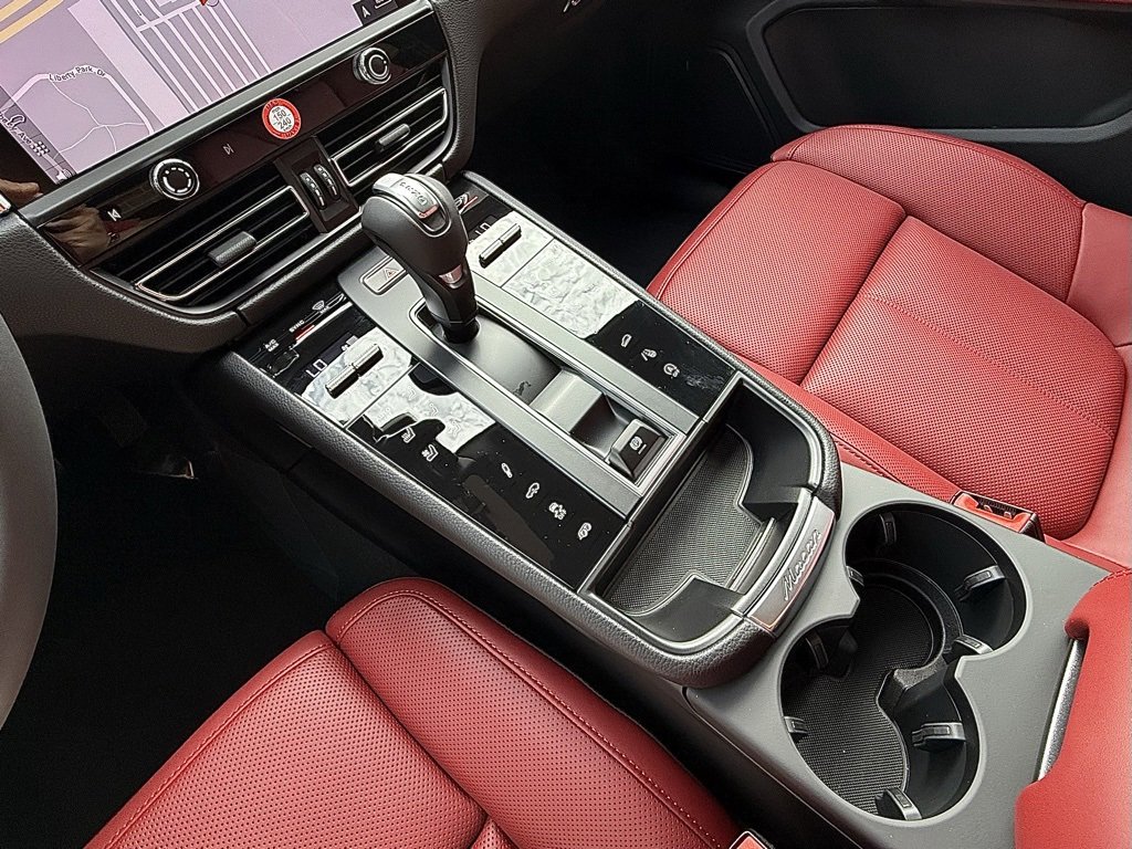 New 2026 Porsche Macan GTS image 16