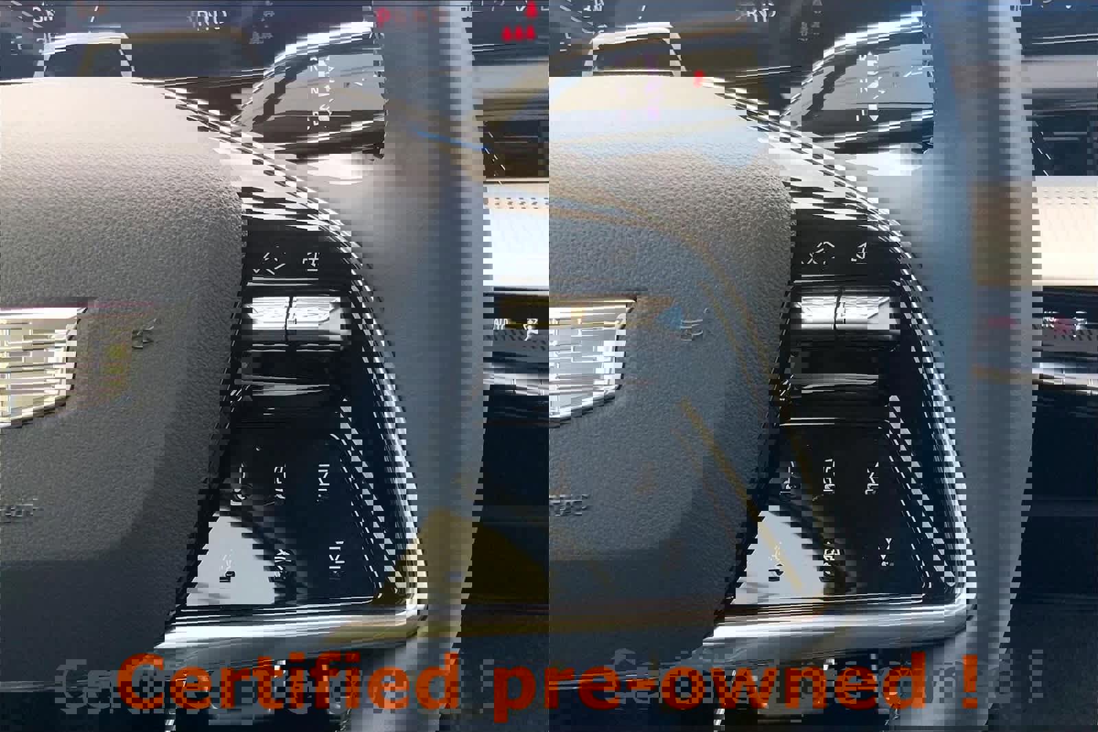 Certified 2025 Cadillac Optiq Sport 1 w/ LPO, ONYX Package image 25