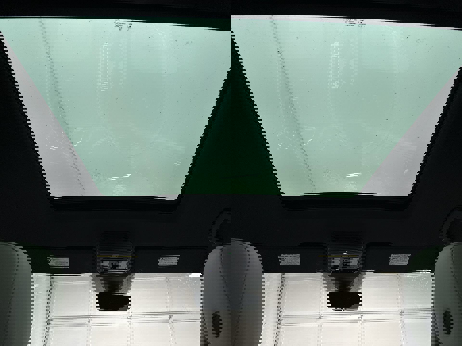 Used 2024 Volkswagen Atlas Cross Sport SEL Premium R-Line image 20