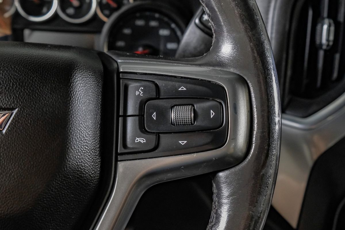 Used 2022 Chevrolet Silverado 2500 LT w/ Convenience Package AWD/4WD image 16