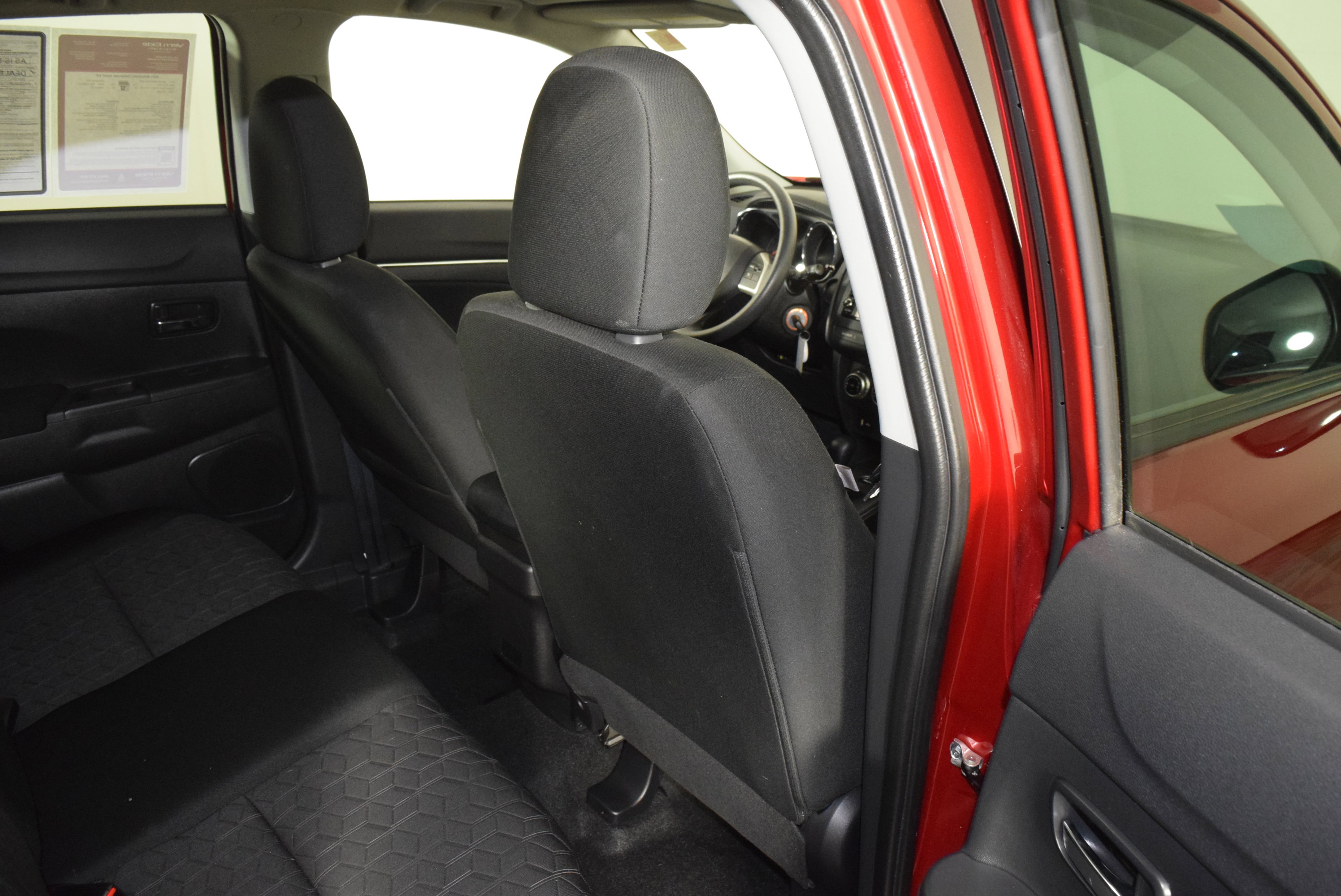 Used 2023 Mitsubishi Outlander Sport ES AWD/4WD image 42