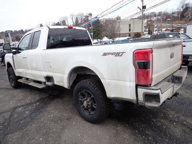 Used 2024 Ford F350 XLT w/ XLT Premium Package image 3