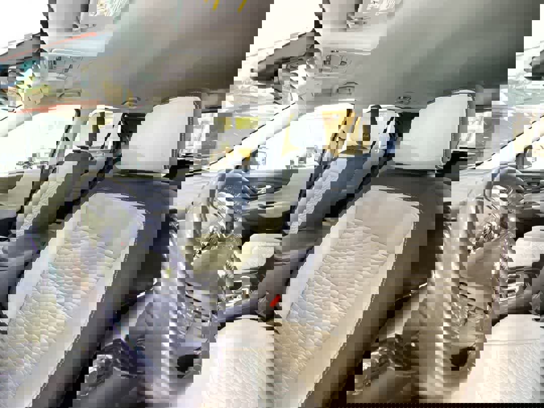 Used 2020 Chevrolet Equinox LT image 14