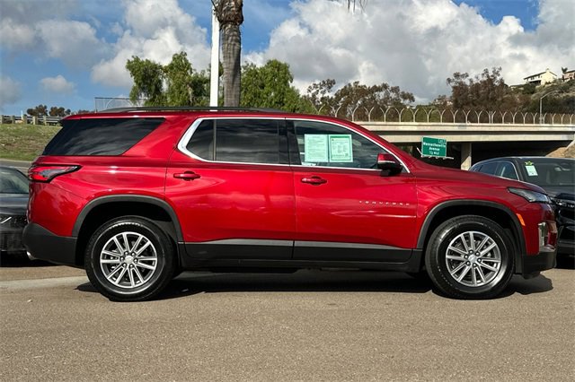 Used 2023 Chevrolet Traverse LT image 4
