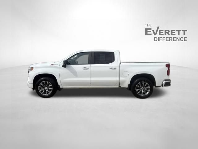 Used 2025 Chevrolet Silverado 1500 RST AWD/4WD image 4