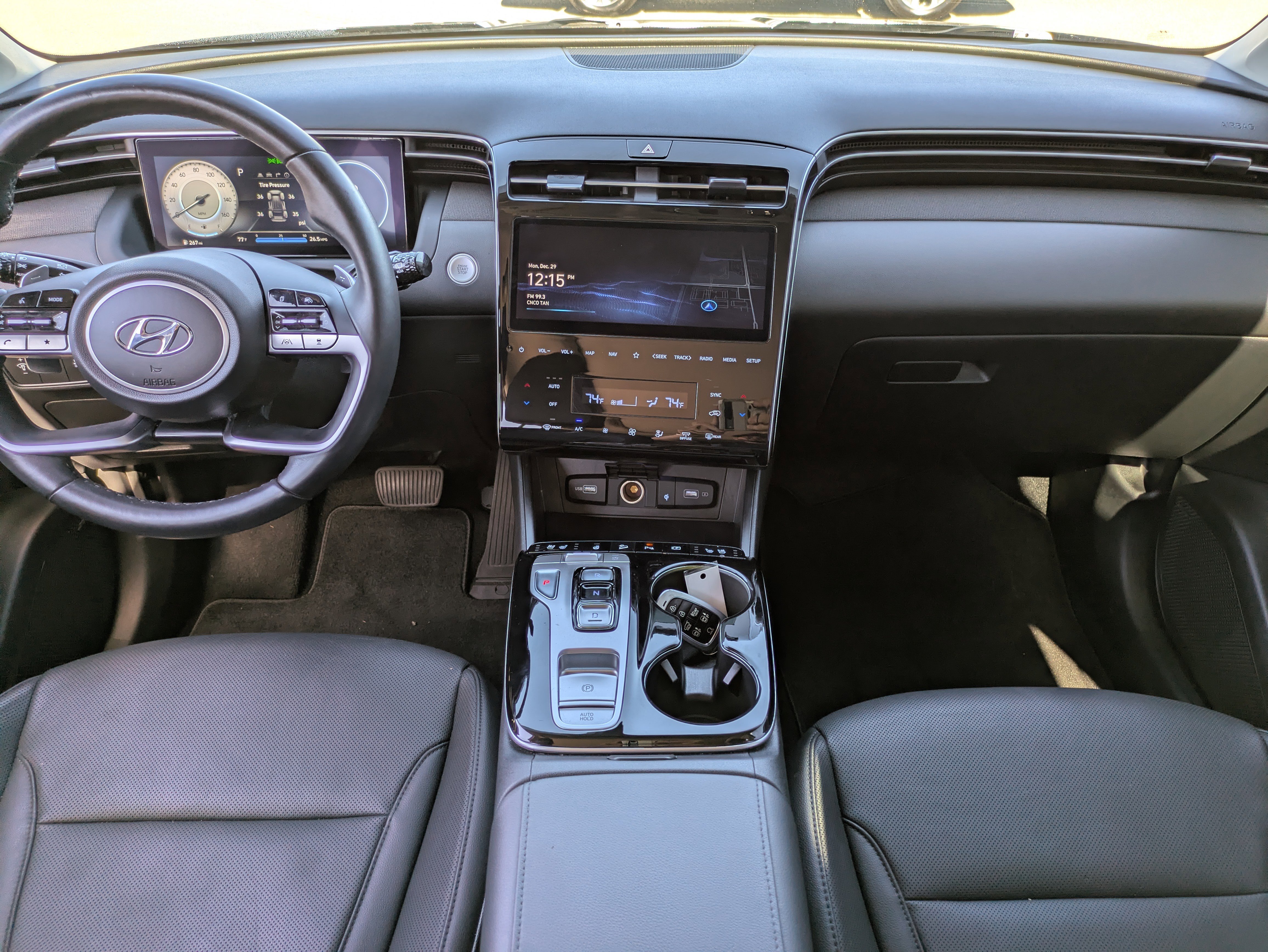 Used 2022 Hyundai Tucson Limited w/ Cargo Package image 17