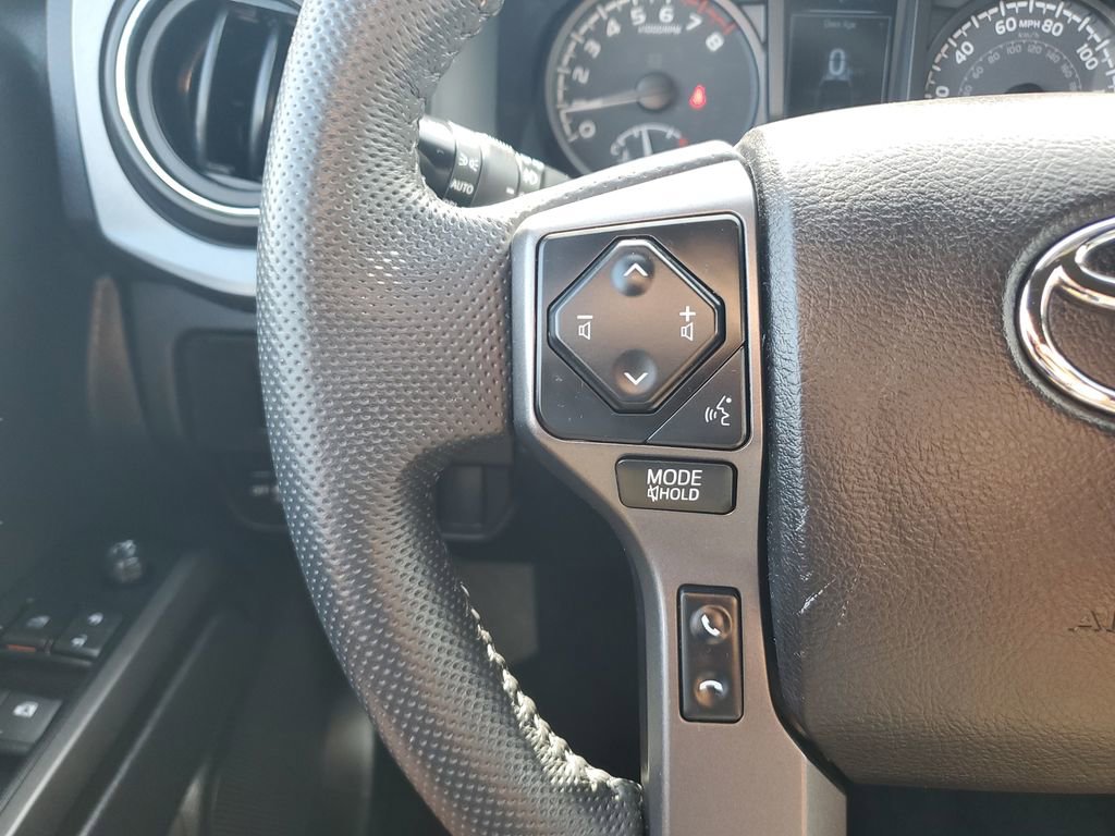 Certified 2022 Toyota Tacoma TRD Sport w/ Technology Package image 25