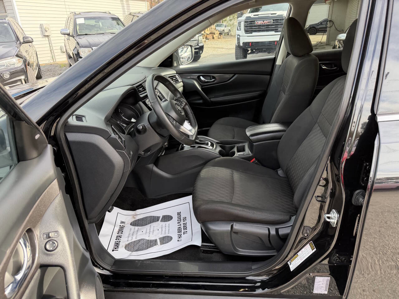 Used 2019 Nissan Rogue S w/ Special Edition Package image 12